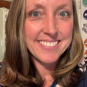 Meet your Posher, Kelli